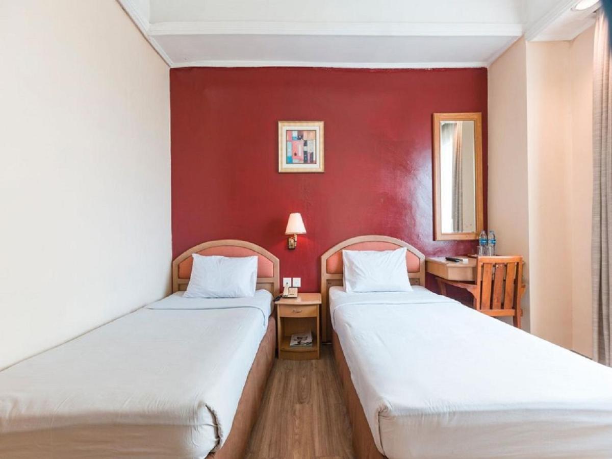 Hotel Bulevar Tanjung Duren Jakarta Luaran gambar