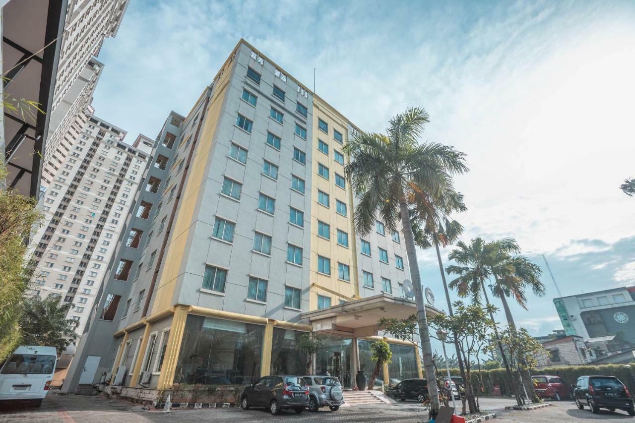 Hotel Bulevar Tanjung Duren Jakarta Luaran gambar