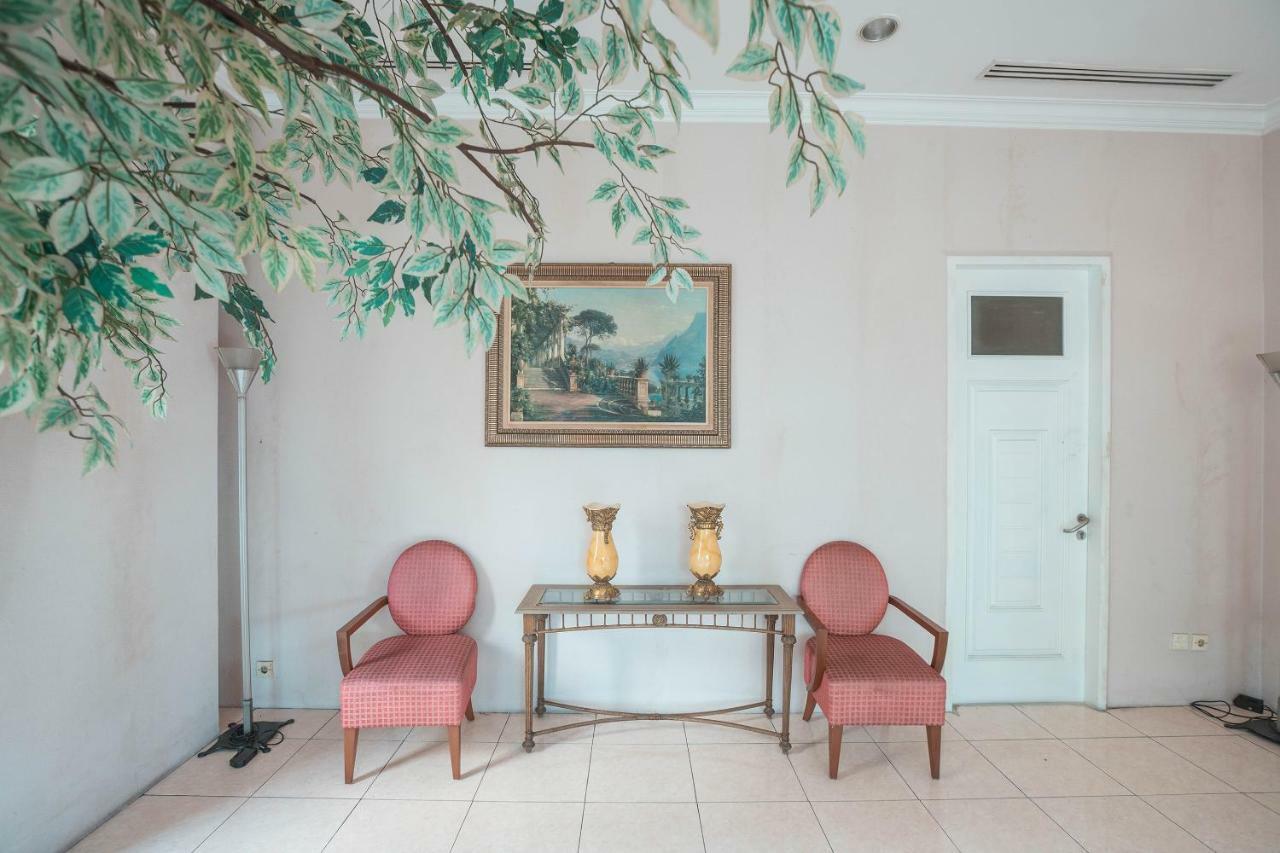 Hotel Bulevar Tanjung Duren Jakarta Luaran gambar