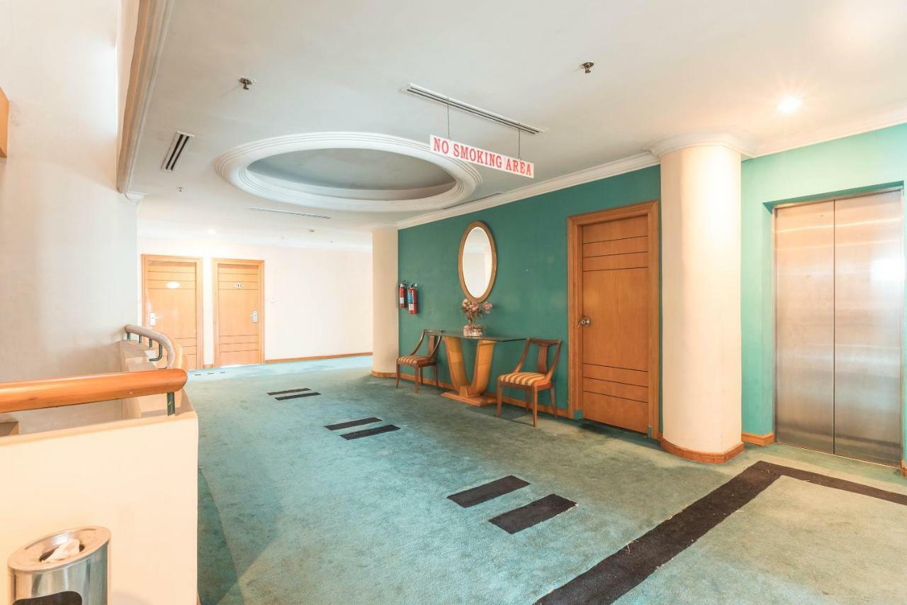 Hotel Bulevar Tanjung Duren Jakarta Luaran gambar