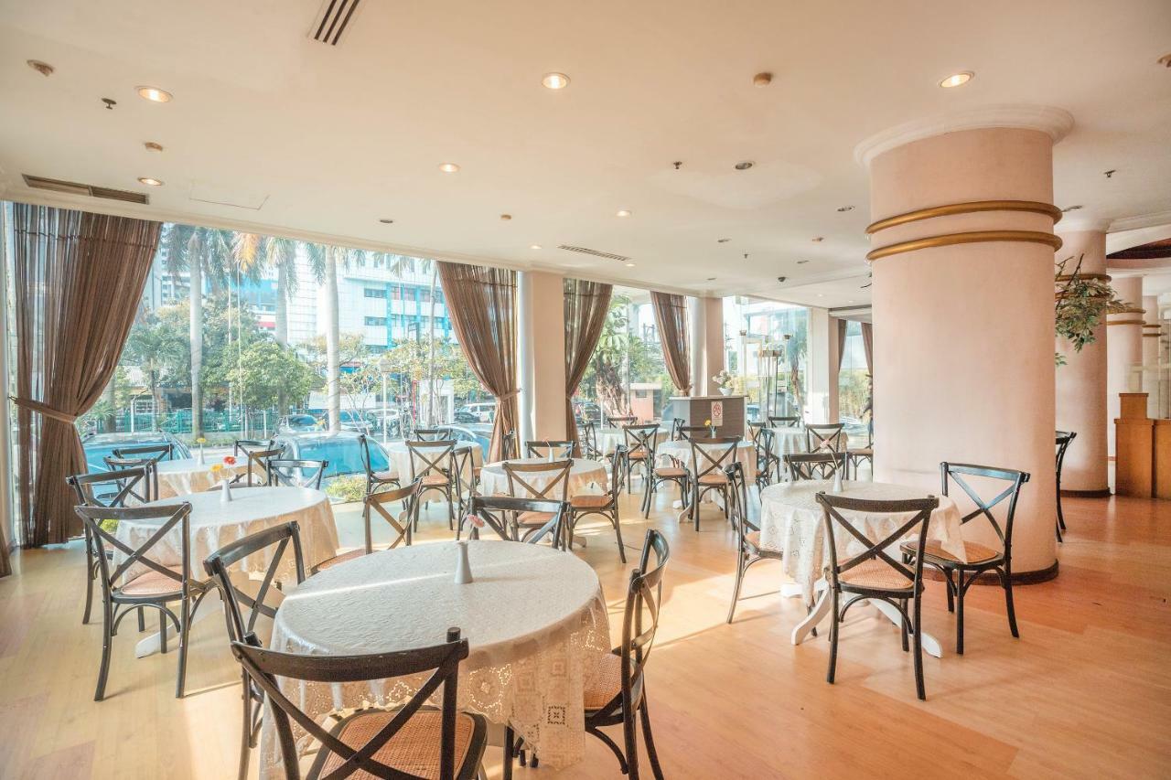 Hotel Bulevar Tanjung Duren Jakarta Luaran gambar